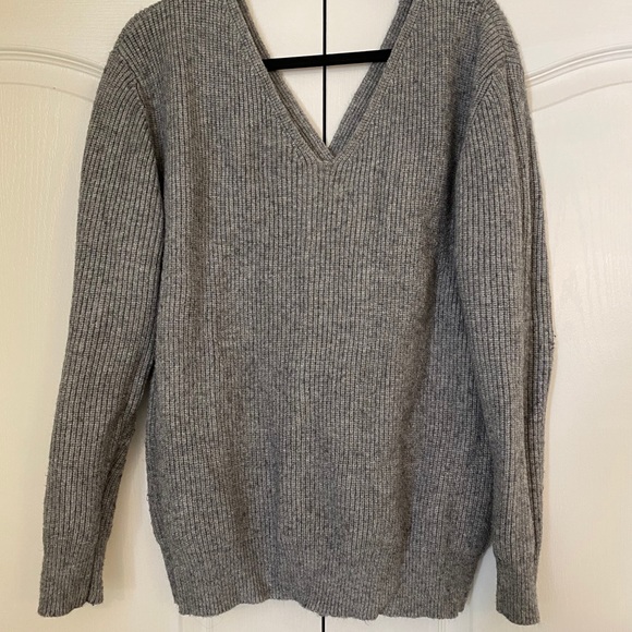 Grey Seven Sisters Sweatshirt in Size M - Picture 2 of 7